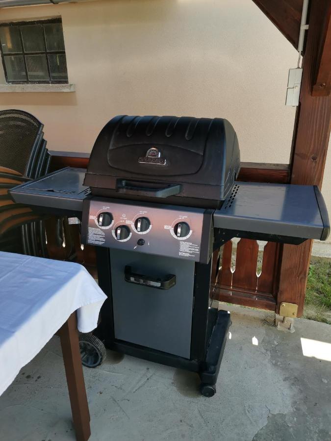 Novak Porta Vendeghaz-Tab, Zala Apartment Екстериор снимка